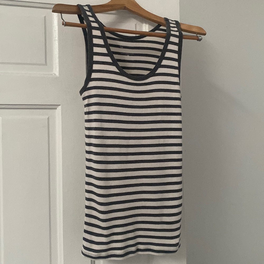 Gap Tank Top
